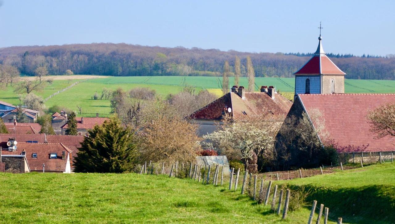 Chambre D'Hotes Juste-Confortable Fleurey-les-Lavoncourt Exteriör bild