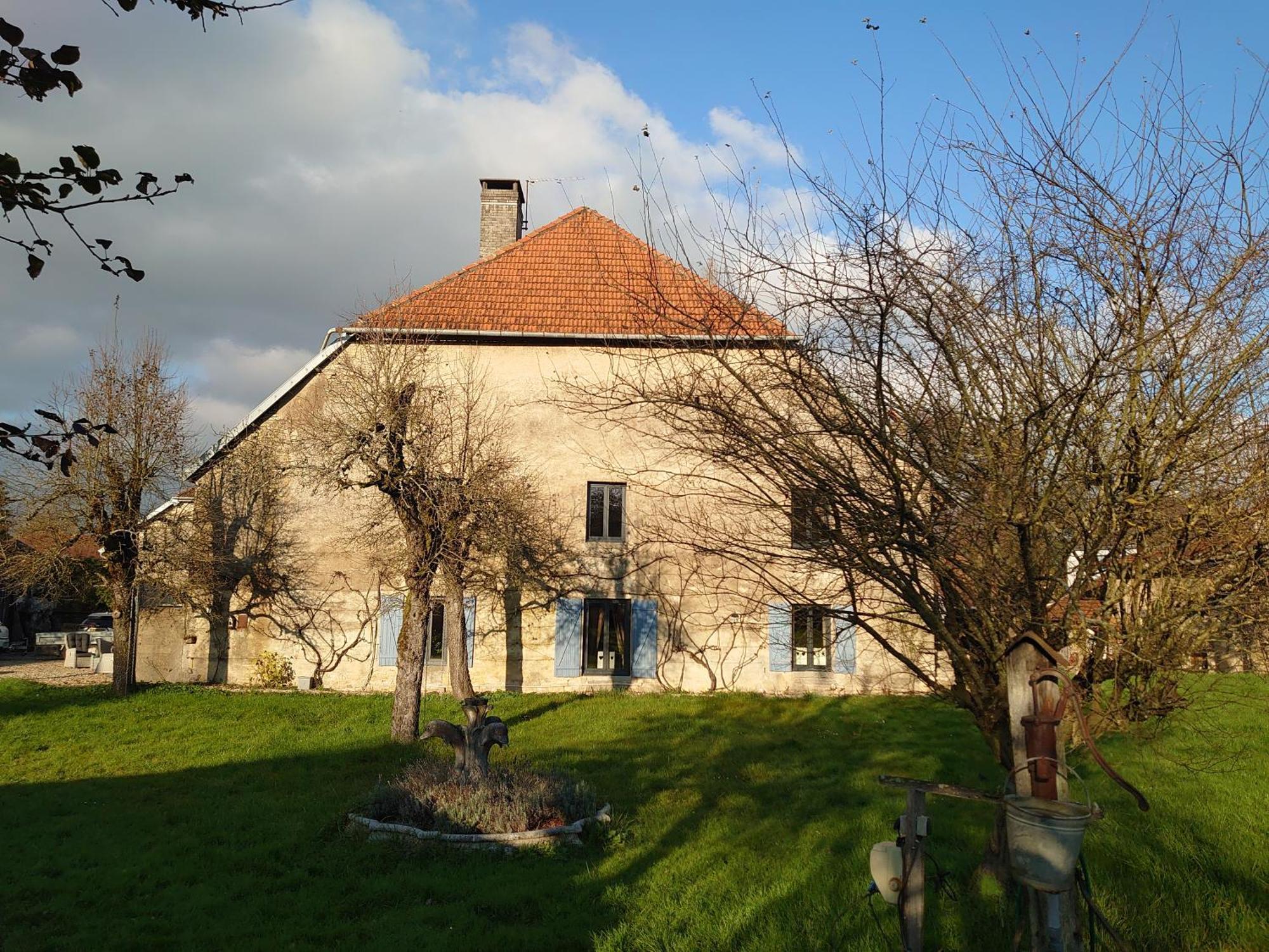 Chambre D'Hotes Juste-Confortable Fleurey-les-Lavoncourt Exteriör bild